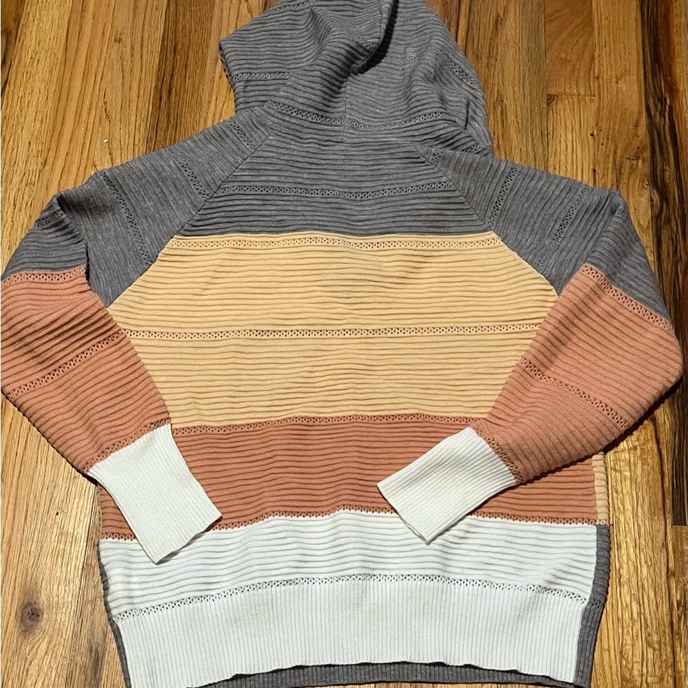 Color Block Lace-Up Hoodie Sweater Size M NWT Long Sleeve Pullover - Picture 3 of 5